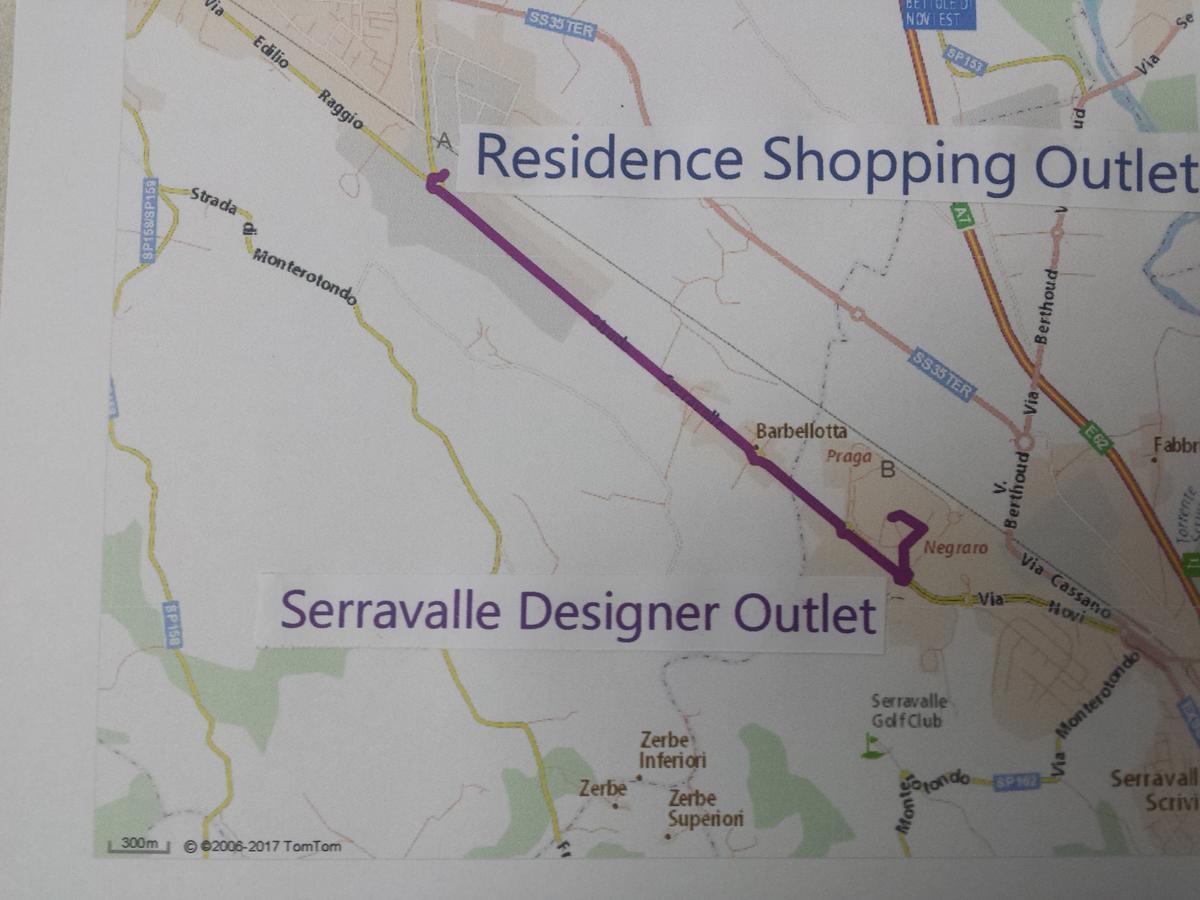 Residence Shopping Outlet Novi Ligure Buitenkant foto